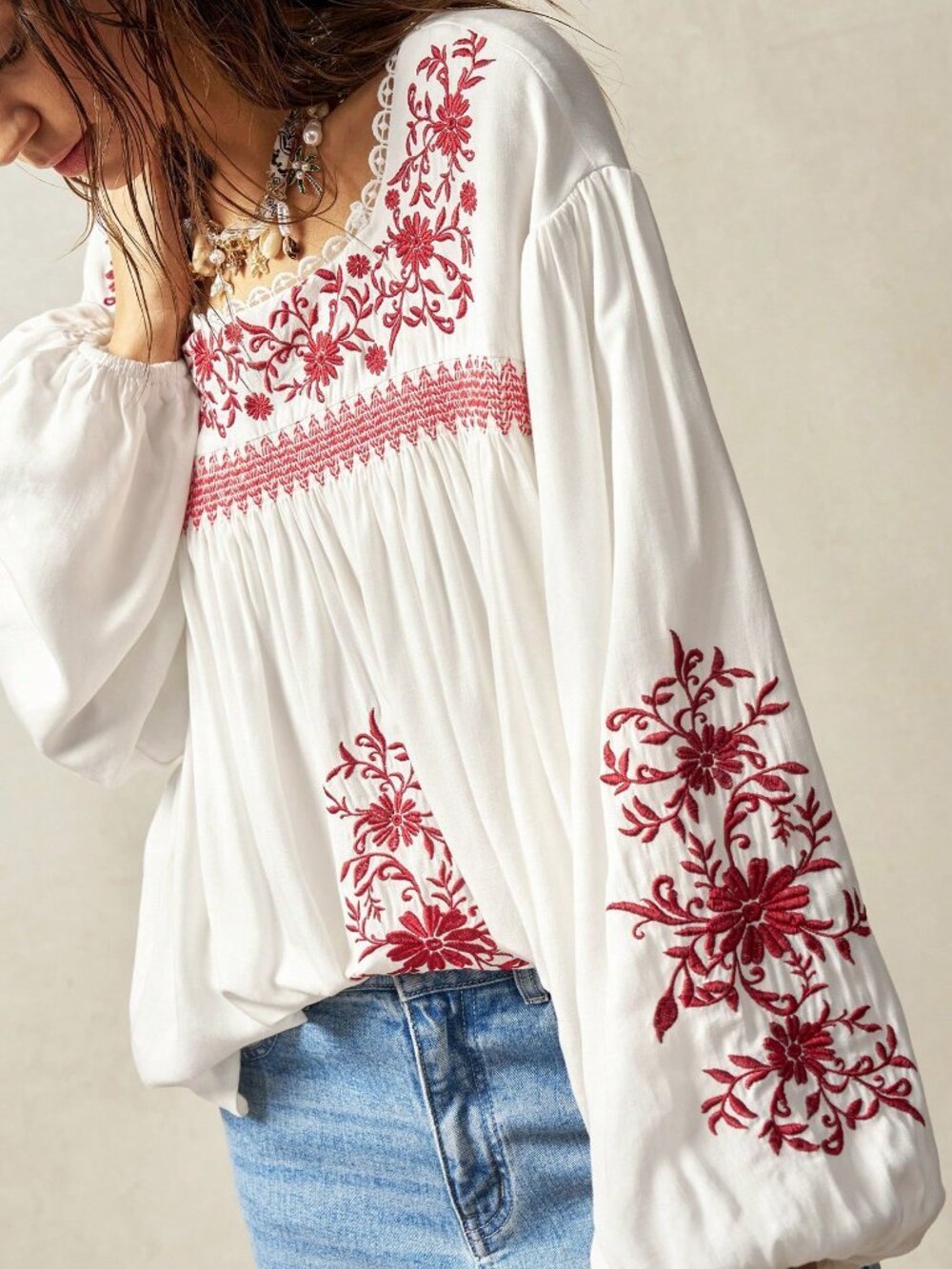 White Boho Women's Plus Size Floral Embroidery Flare Sleeve Blouse